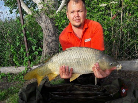 A séf először kifogja a halat Sánta Péter